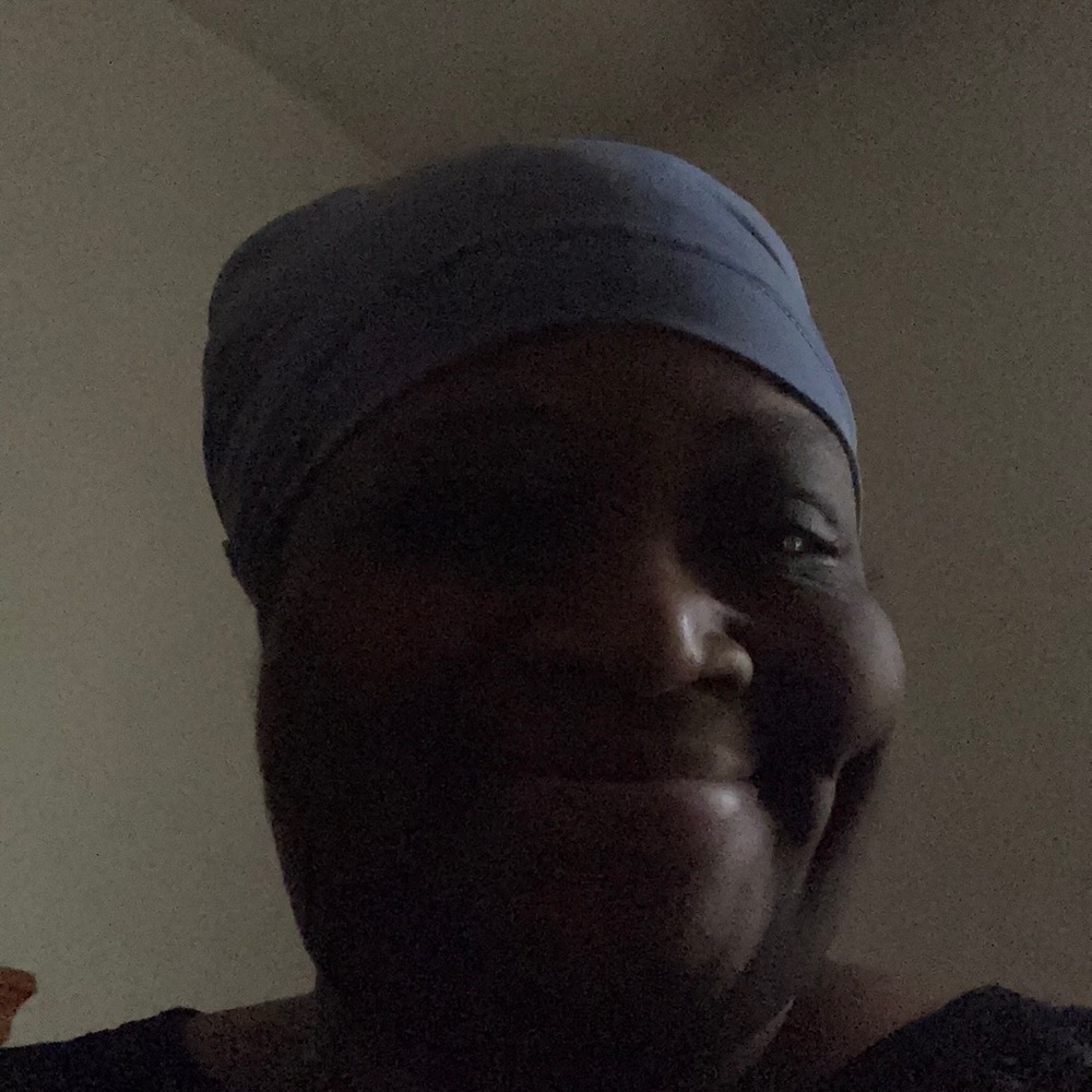 Meet your Posher, Lynette